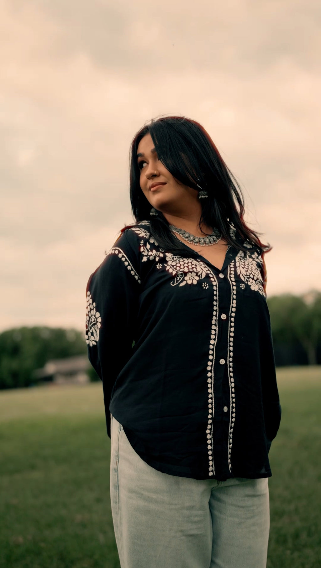 Black Swan - Black Shirt