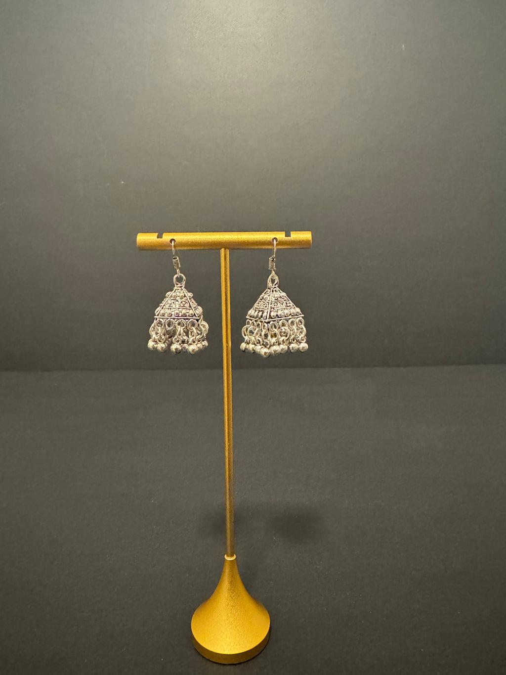 Trikoot Jhumkas