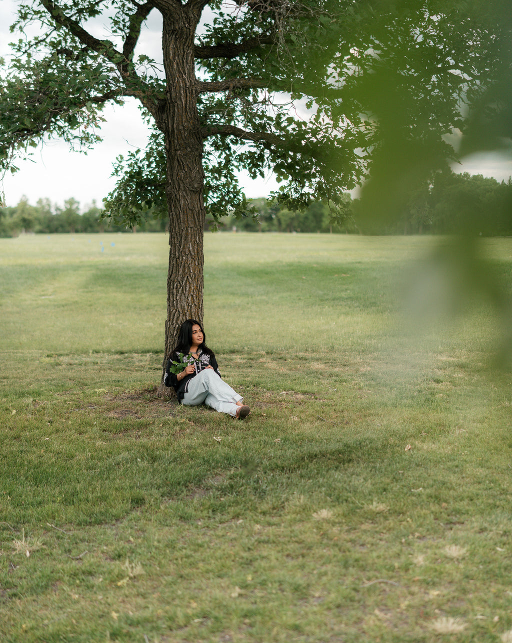 Black Swan - Black Shirt